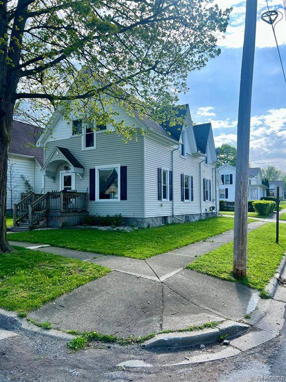 445 N MONROE Street, Lapeer, MI 48446