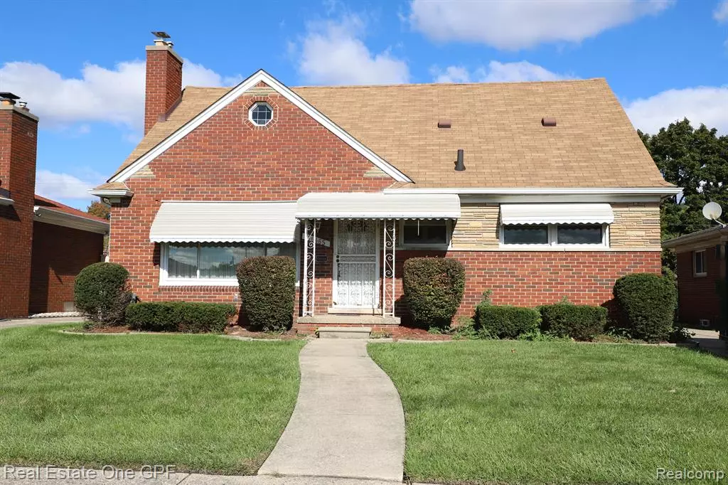 Eastpointe, MI 48021,16465 EGO Avenue