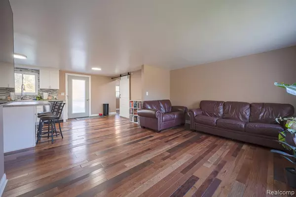 Belleville, MI 48111,19810 SAVAGE Road