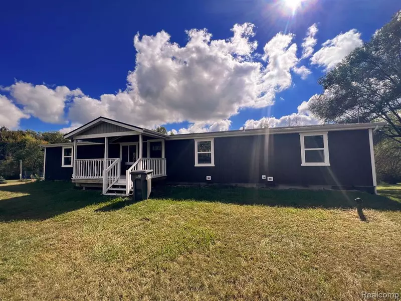 2468 JOHNSON MILL Road, North Branch, MI 48461