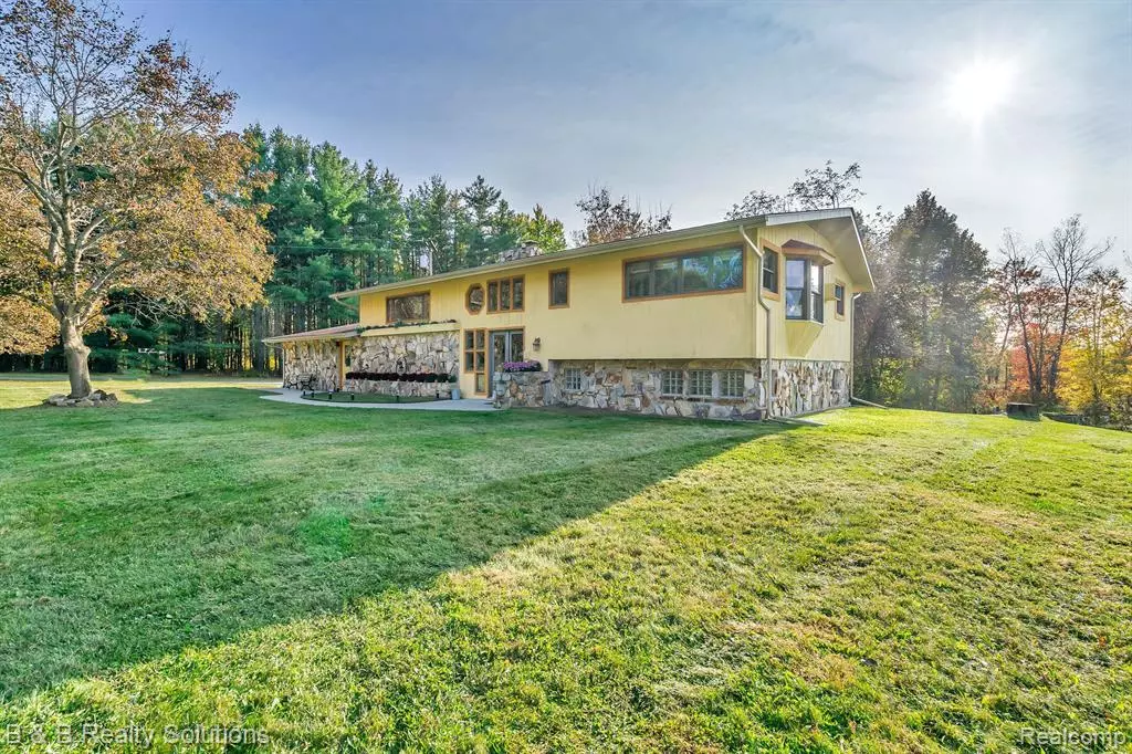 Attica, MI 48412,2455 SLATTERY Road