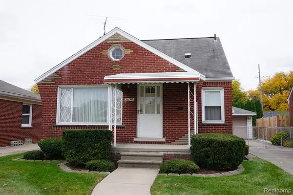 Center Line, MI 48015,8098 SUNBURST