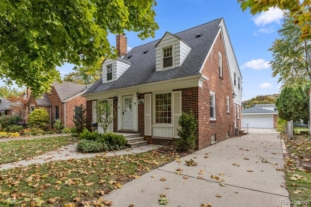 Dearborn, MI 48128,416 HIGHVIEW Street