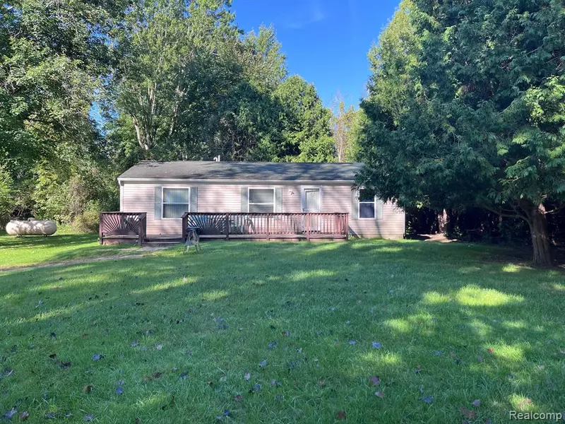 3435 BOWERS Road, Attica, MI 48412