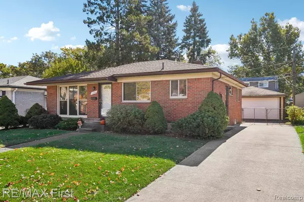 Madison Heights, MI 48071,1270 JENIFER Avenue