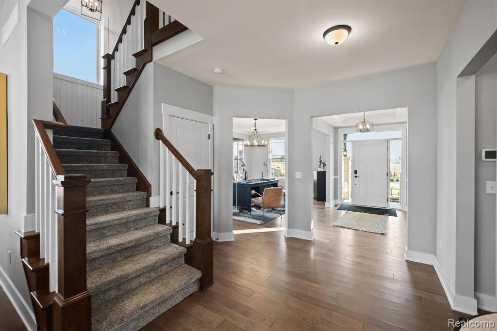 Northville, MI 48167,51266 SUMMER BREEZE Drive