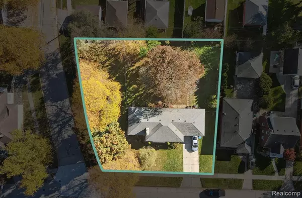 Dearborn Heights, MI 48127,7350 HIGHVIEW Street