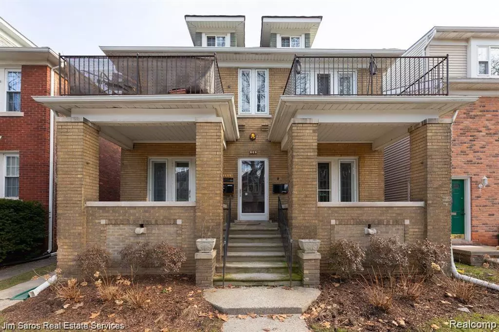 Grosse Pointe Park, MI 48230,848 BEACONSFIELD Avenue