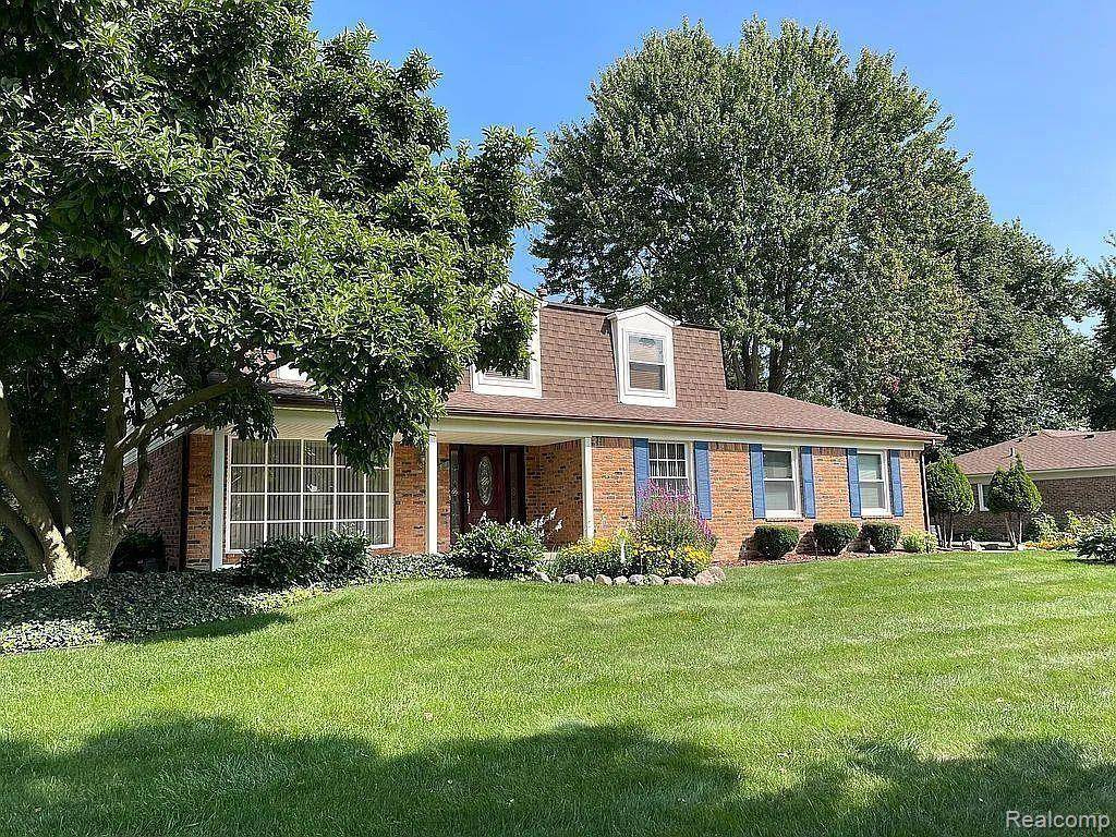 Troy, MI 48085,5184 HERTFORD Drive