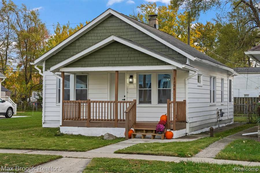 8234 ORCHARD Avenue, Warren, MI 48089