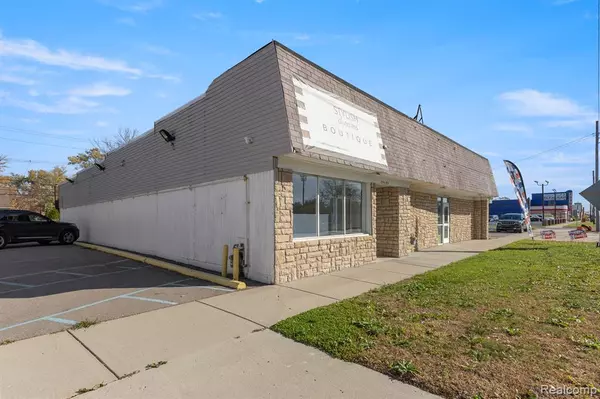 25420 GRAND RIVER Avenue, Redford, MI 48240