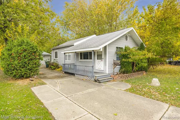 1845 Pilgrim Street, Ferndale, MI 48220