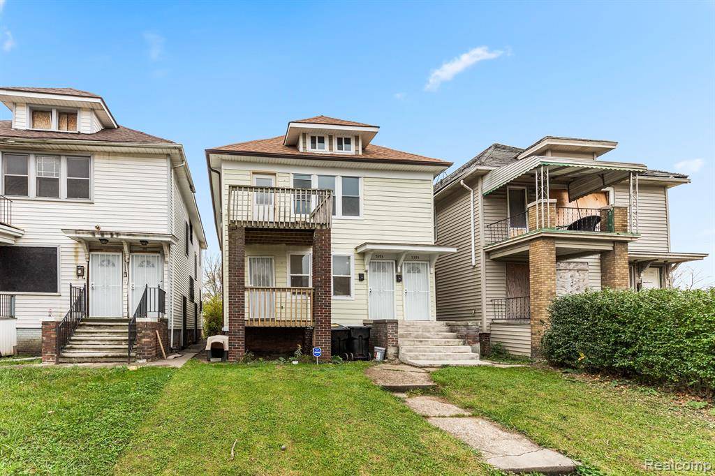 5393 SEEBALDT Street, Detroit, MI 48204
