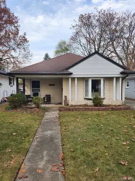 24128 Carlysle Street, Dearborn, MI 48124