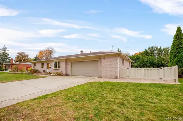 Allen Park, MI 48101,15729 S MIDWAY Avenue