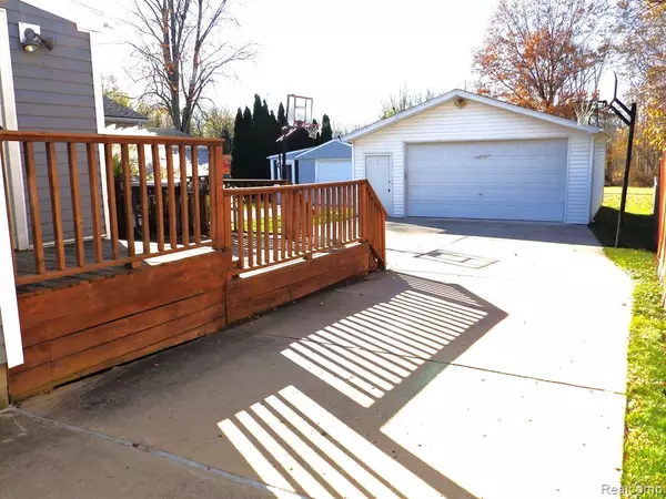 Trenton, MI 48183,5540 WILSON Street