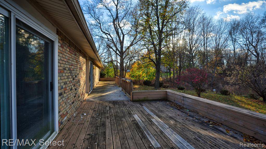 Grand Blanc, MI 48439,6353 PERRY Road