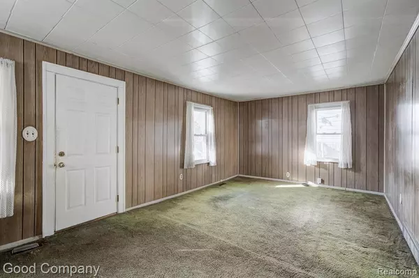 Hazel Park, MI 48030,1149 E EVELYN Avenue