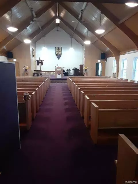 Dearborn Heights, MI 48125,5000 PELHAM Street