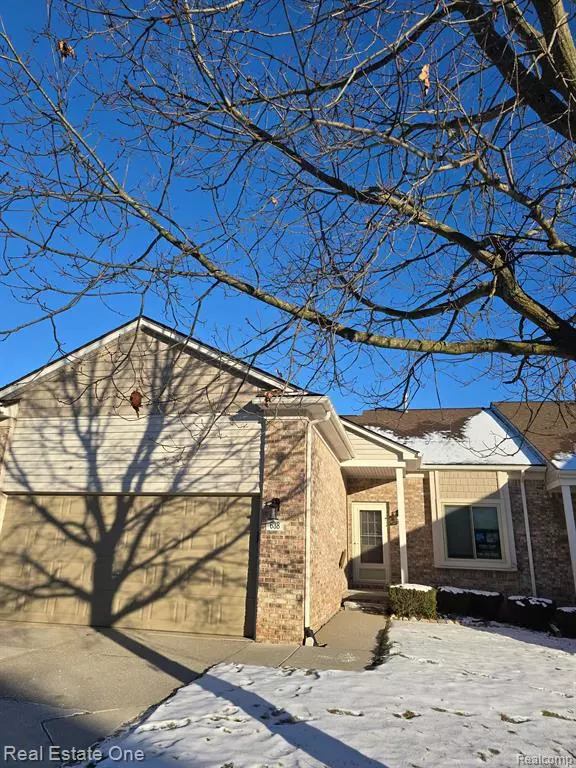 Milford, MI 48381,638 WOODSIDE Drive