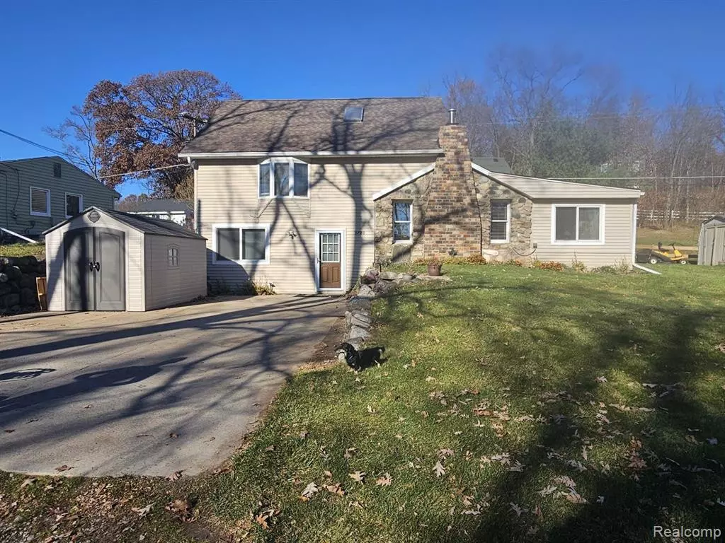 Pinckney, MI 48169,5780 ELVIRA