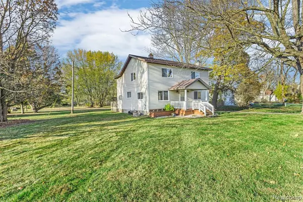 Fort Gratiot, MI 48059,4113 Pine Grove Ave Avenue