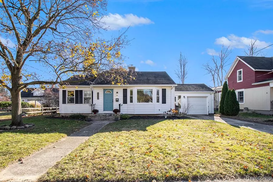 344 CHERRY Street, Blissfield, MI 49228