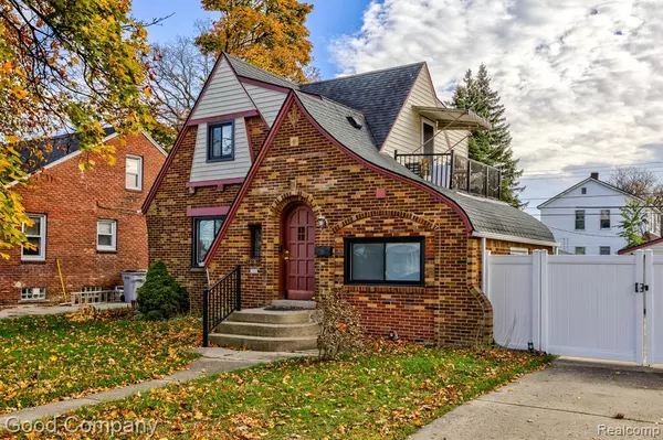 Hazel Park, MI 48030,418 E JARVIS Avenue