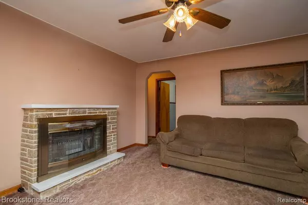 Memphis, MI,34750 POTTER Street