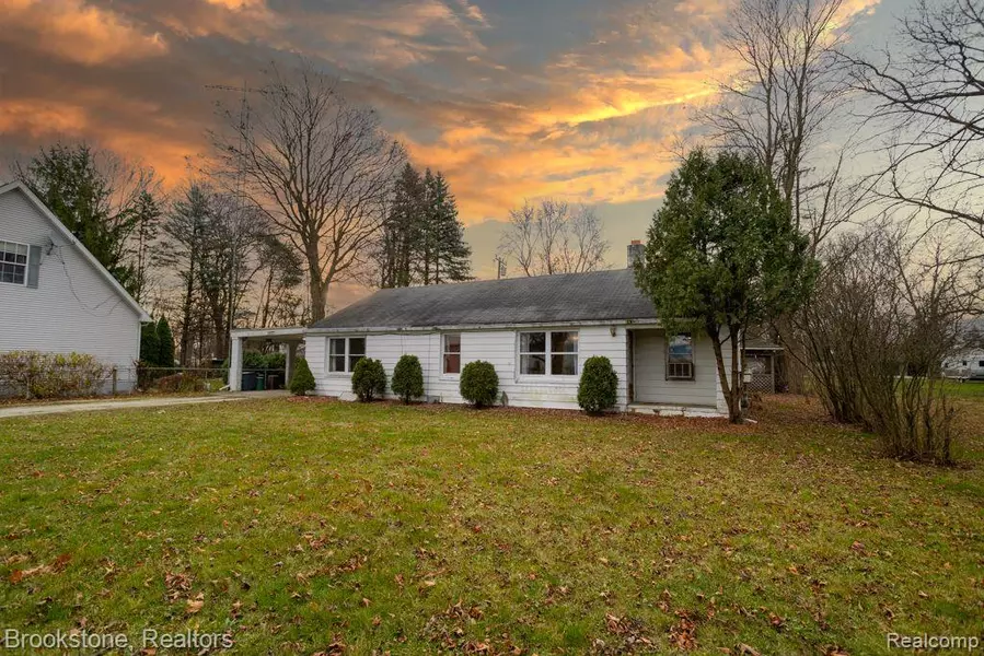 34750 POTTER Street, Memphis, MI