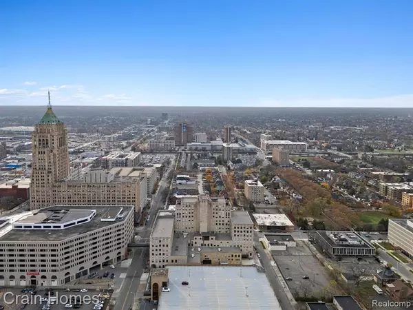 Detroit, MI 48202,7430 2ND Avenue