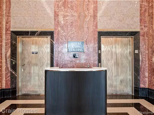 Detroit, MI 48202,7430 2ND Avenue