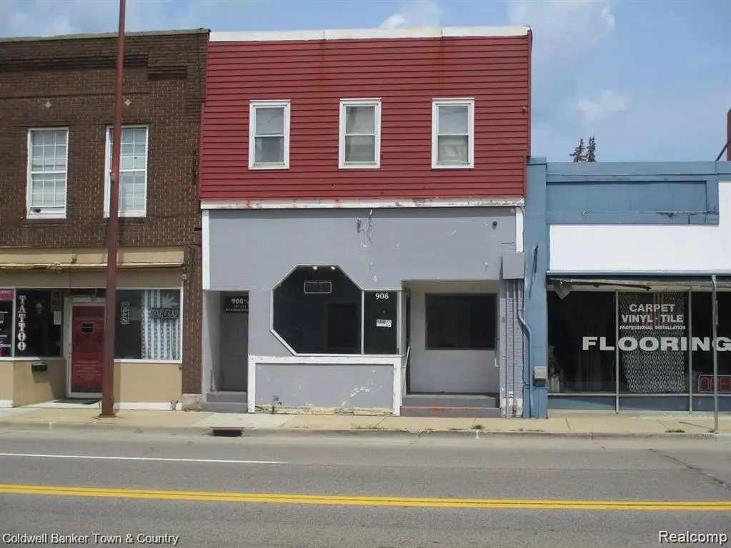 Owosso, MI 48867,908 W MAIN Street