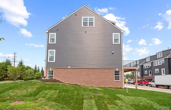 Plymouth, MI 48170,302 N Sydney Court
