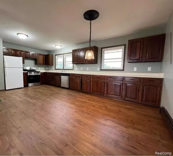 Rockwood, MI,35806 ERIE Drive