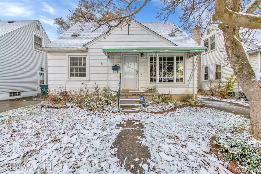23401 CROSSLEY Avenue, Hazel Park, MI 48030