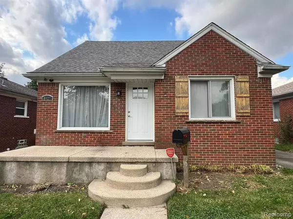 Dearborn Heights, MI 48127,8427 VIRGIL Street
