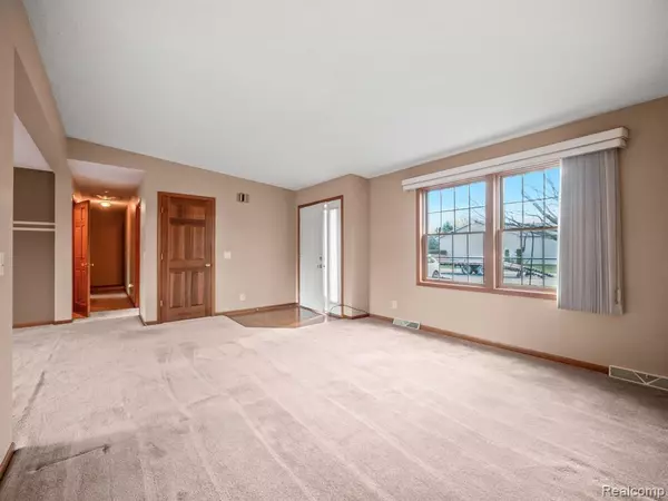 East China, MI,3930 RIVER Road