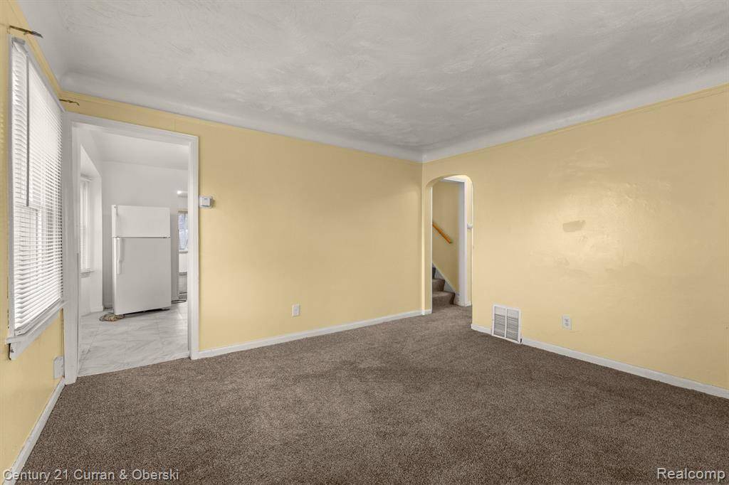 Detroit, MI 48228,9618 PLAINVIEW Avenue