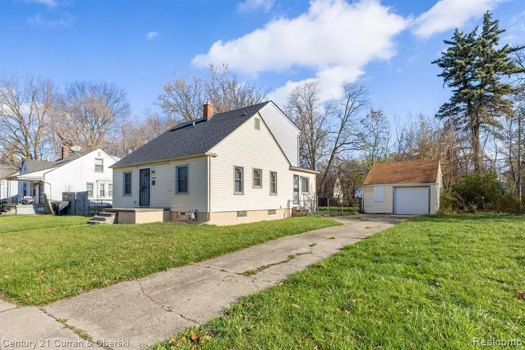 Detroit, MI 48228,9618 PLAINVIEW Avenue