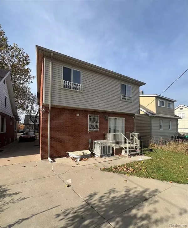 Dearborn, MI 48126,6108 NECKEL Street