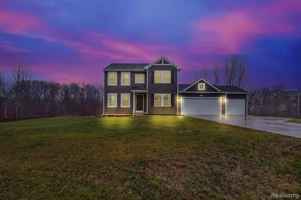 132 FOREST Way, Davisburg, MI 48350