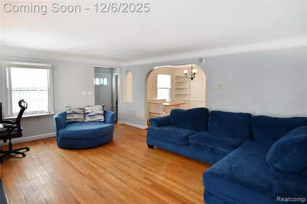 Southfield, MI 48075,17228 DORSET Avenue