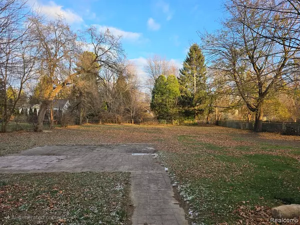 Harrison Township, MI,38488 ELMITE Street