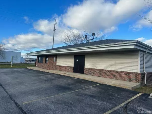 Saginaw, MI 48638,205 S CENTER Road