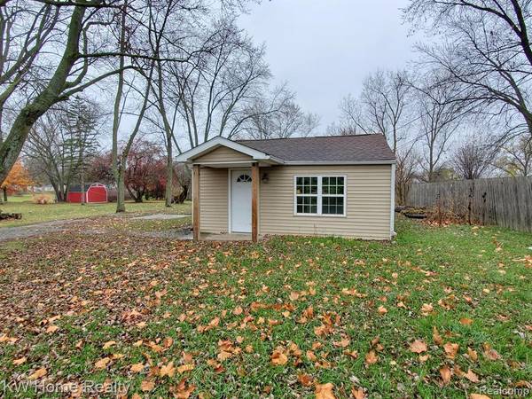 6036 LINCOLN Boulevard, Grand Blanc, MI 48439