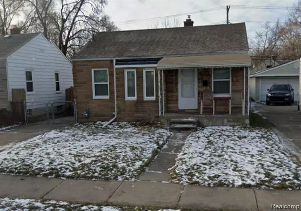 Harper Woods, MI 48225,18564 ROSCOMMON Street