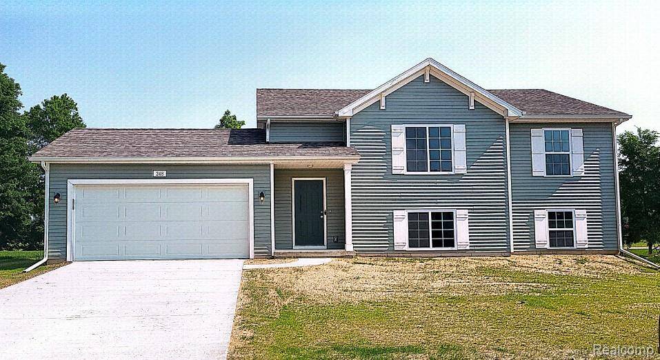 248 GLENWOOD Circle,  Manchester,  MI 48158