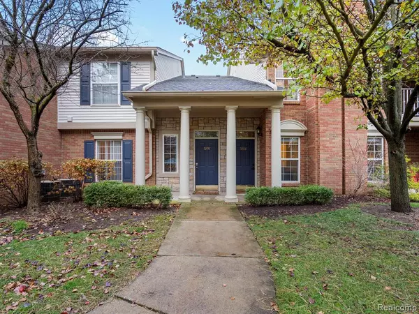 5288 BROOKEMONTE Circle, Rochester, MI 48306