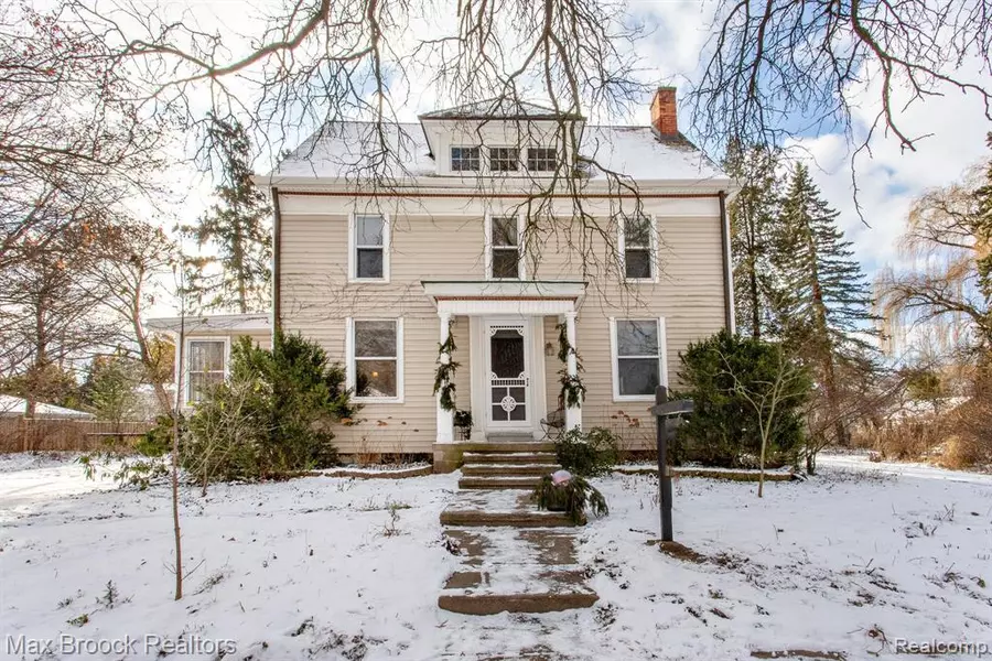 10505 LASALLE Boulevard, Huntington Woods, MI